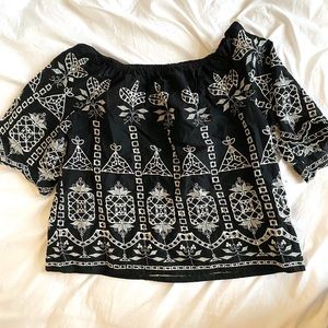 NWT embroidered black and white blouse